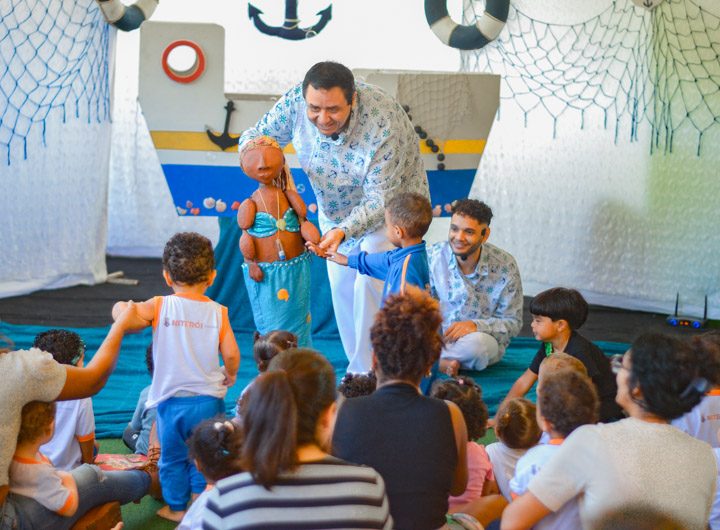 “Sobre o Mar” aborda cultura caiçara e ribeirinha para crianças e jovens