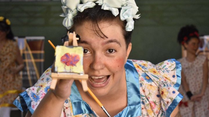 Projeto do Instituto Justina leva espetáculo infantil e oficinas de criação a duas escolas públicas de Aparecida de Goiânia