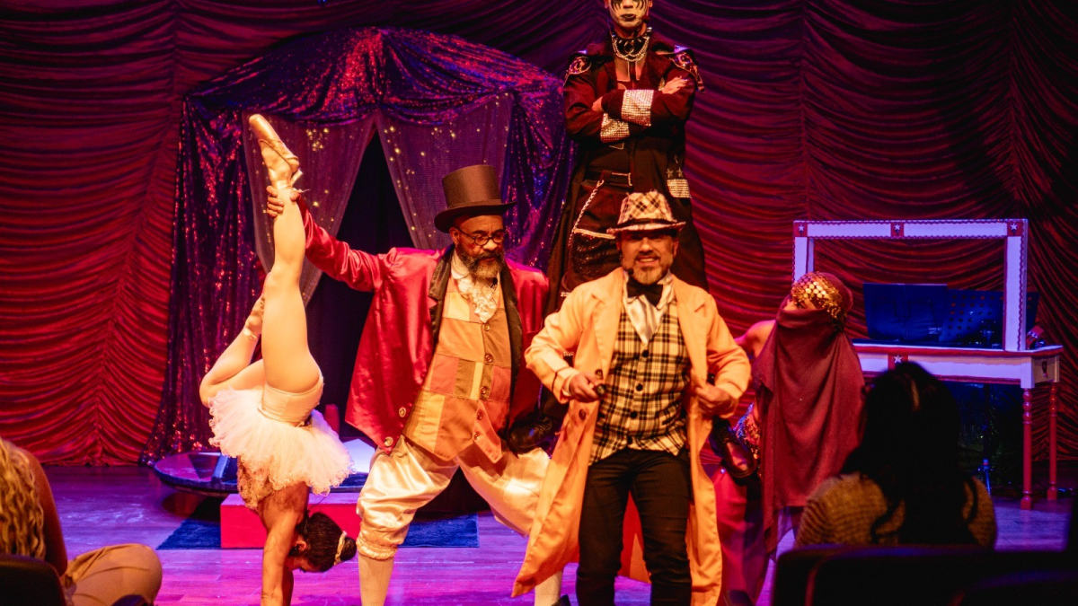 Espetáculo O Circo dos Amores Impossíveis realiza temporada gratuita no Circo Laheto em Goiânia